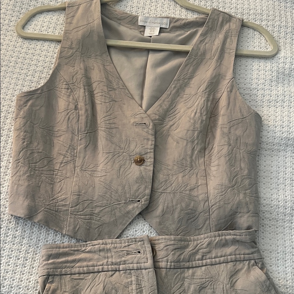 House of Harlow 1960 Grey pants Set and Vest Sz XS